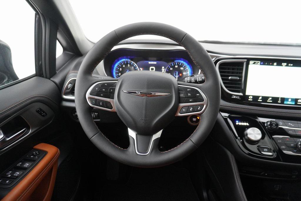new 2026 Chrysler Pacifica car, priced at $53,767