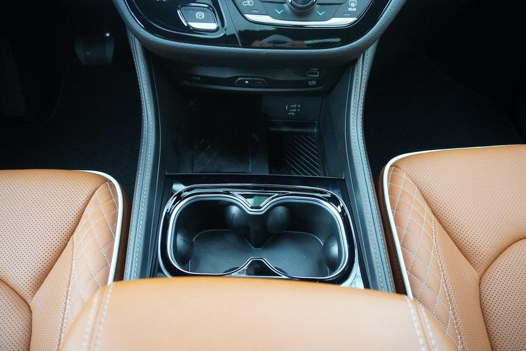 new 2026 Chrysler Pacifica car, priced at $53,767