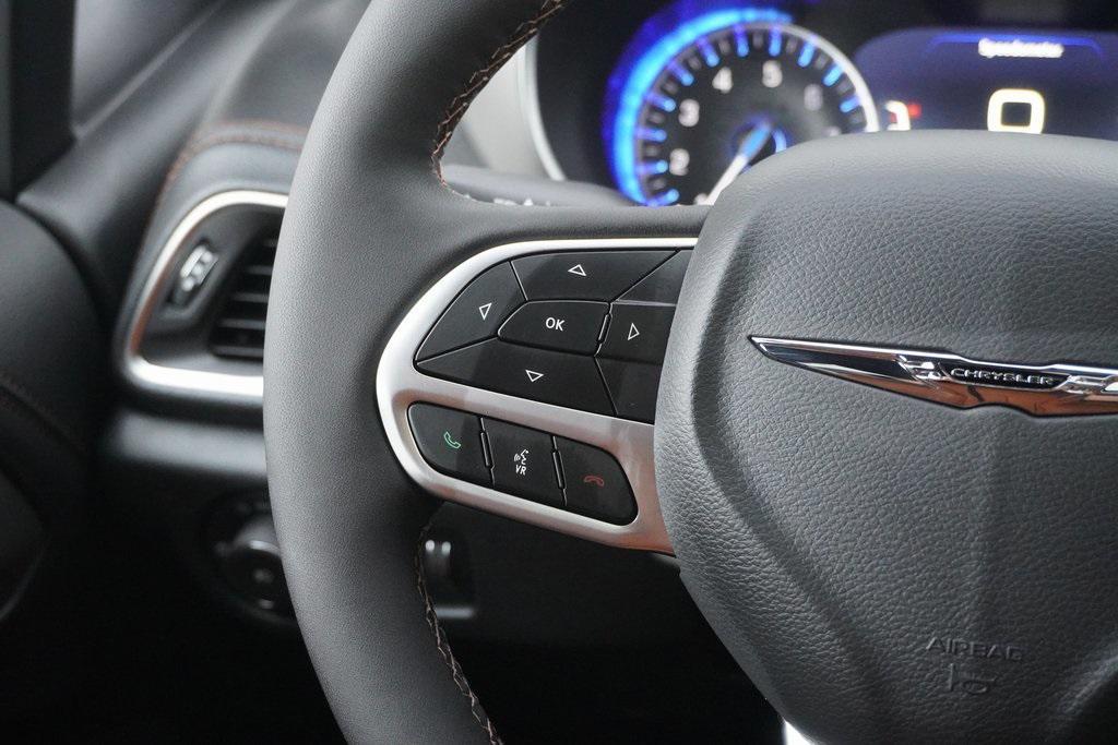 new 2026 Chrysler Pacifica car, priced at $53,767