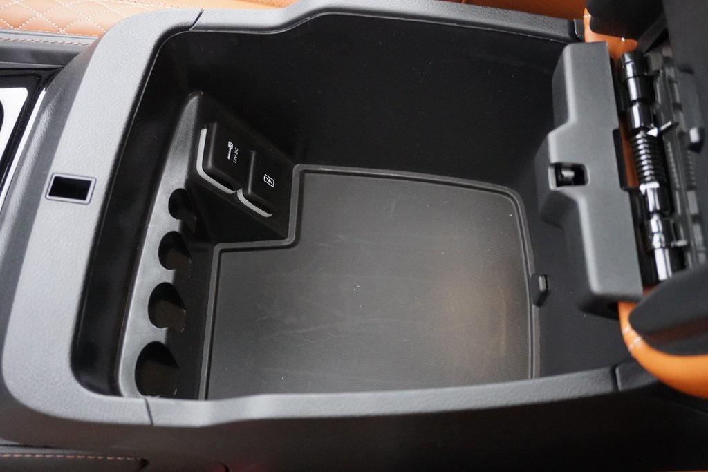 new 2026 Chrysler Pacifica car, priced at $53,767