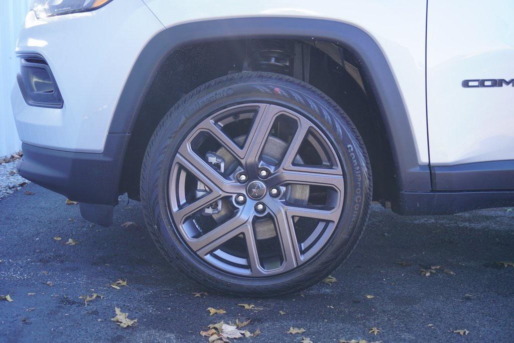new 2026 Jeep Compass car, priced at $33,904