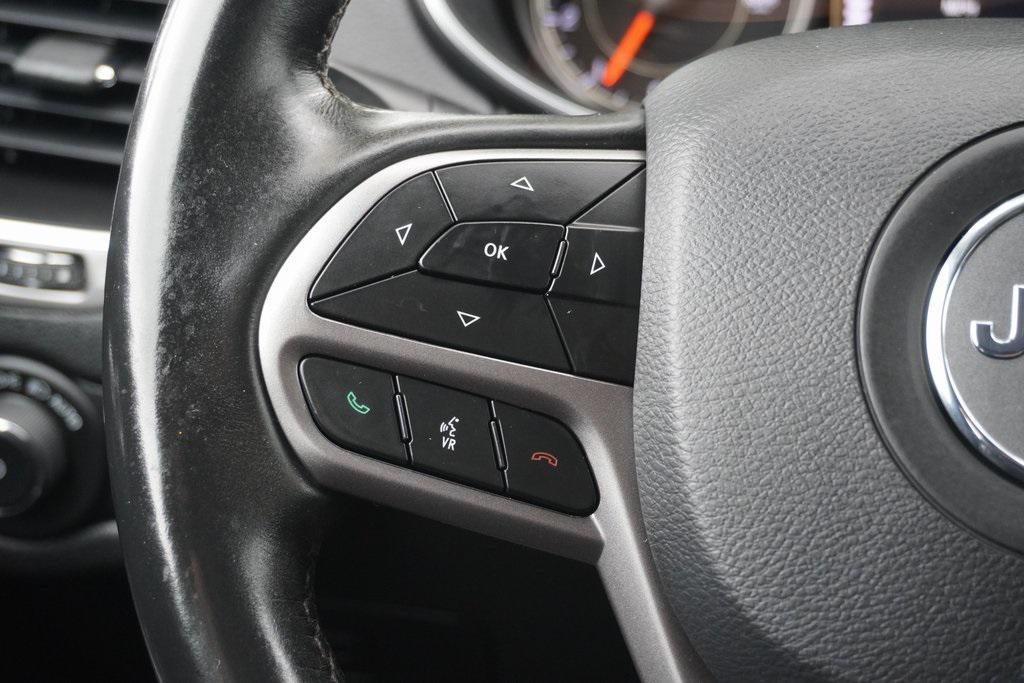 used 2019 Jeep Cherokee car, priced at $13,100