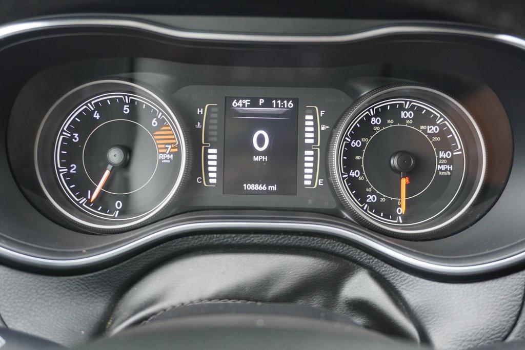 used 2019 Jeep Cherokee car, priced at $13,100