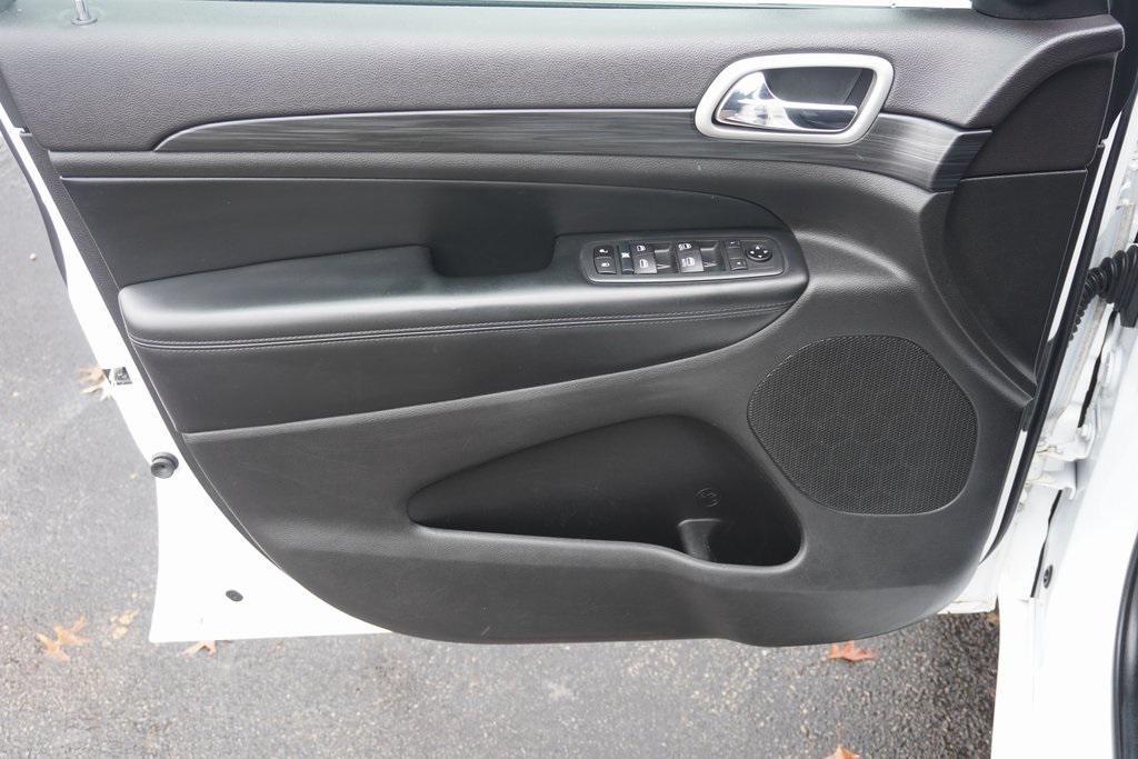 used 2020 Jeep Grand Cherokee car, priced at $24,000