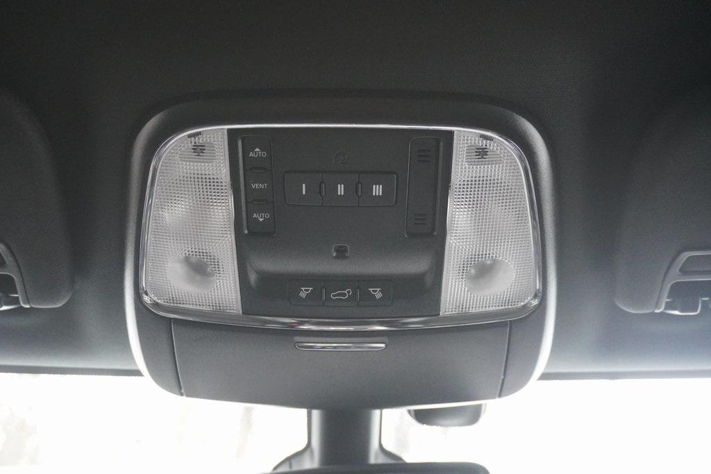 used 2020 Jeep Grand Cherokee car, priced at $24,000