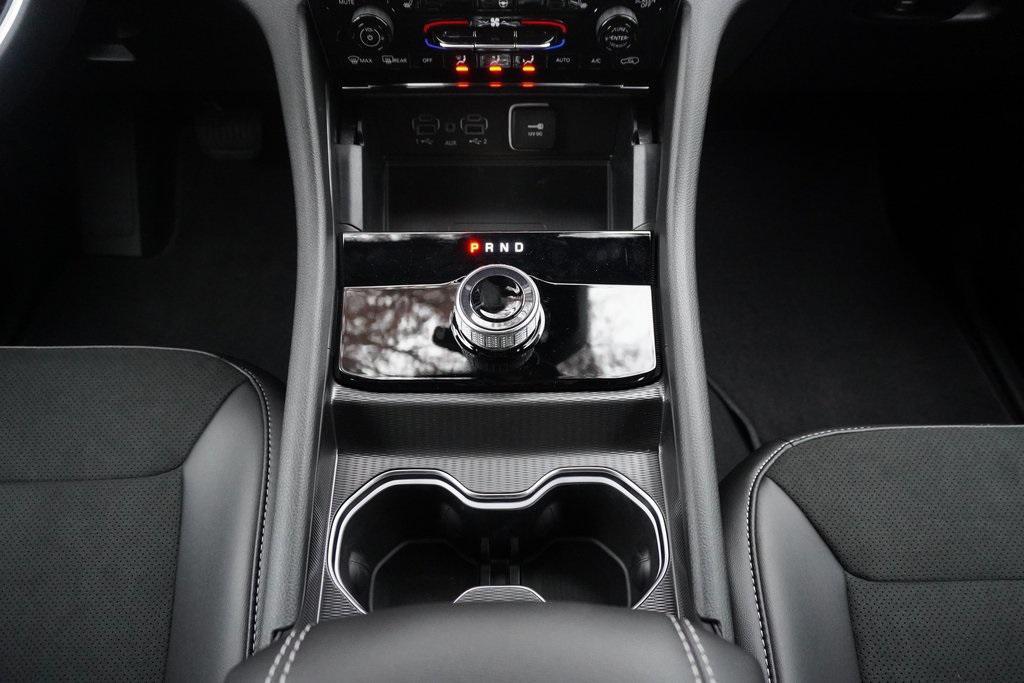 new 2025 Jeep Grand Cherokee L car, priced at $38,654