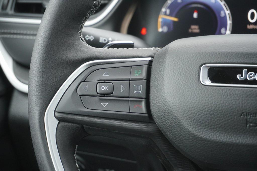 new 2025 Jeep Grand Cherokee L car, priced at $41,248