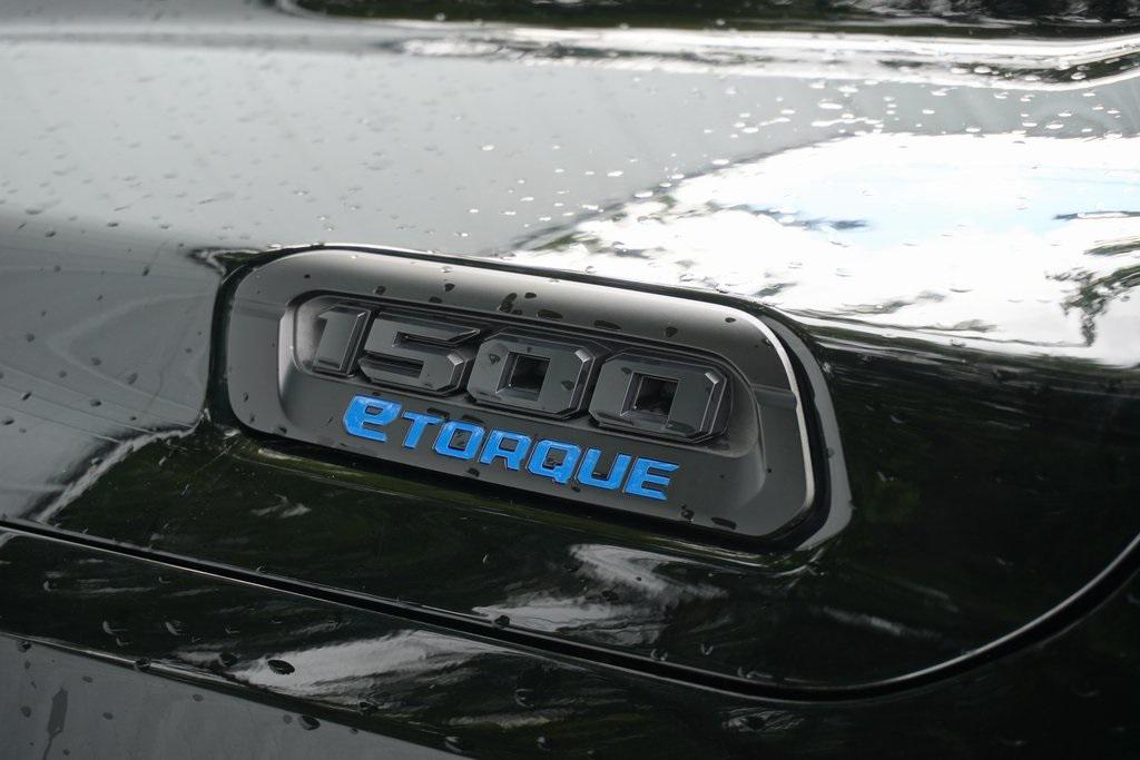 used 2022 Ram 1500 car, priced at $33,000