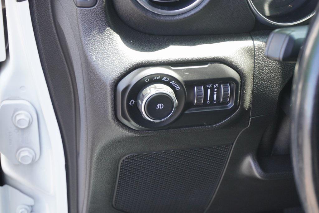 used 2021 Jeep Wrangler Unlimited car, priced at $31,000