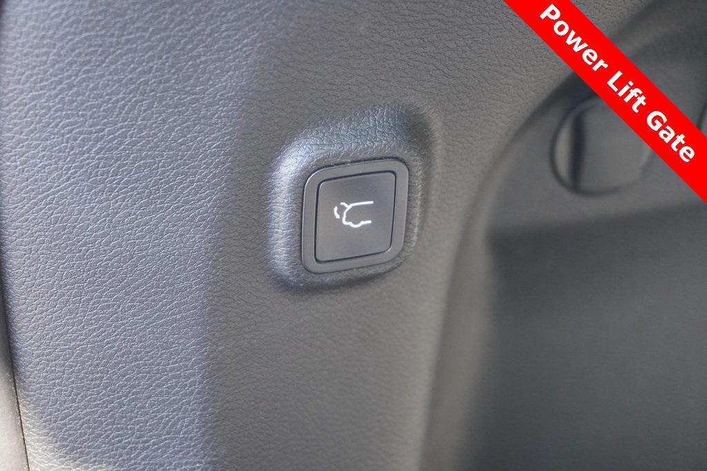 used 2020 Jeep Cherokee car, priced at $21,900