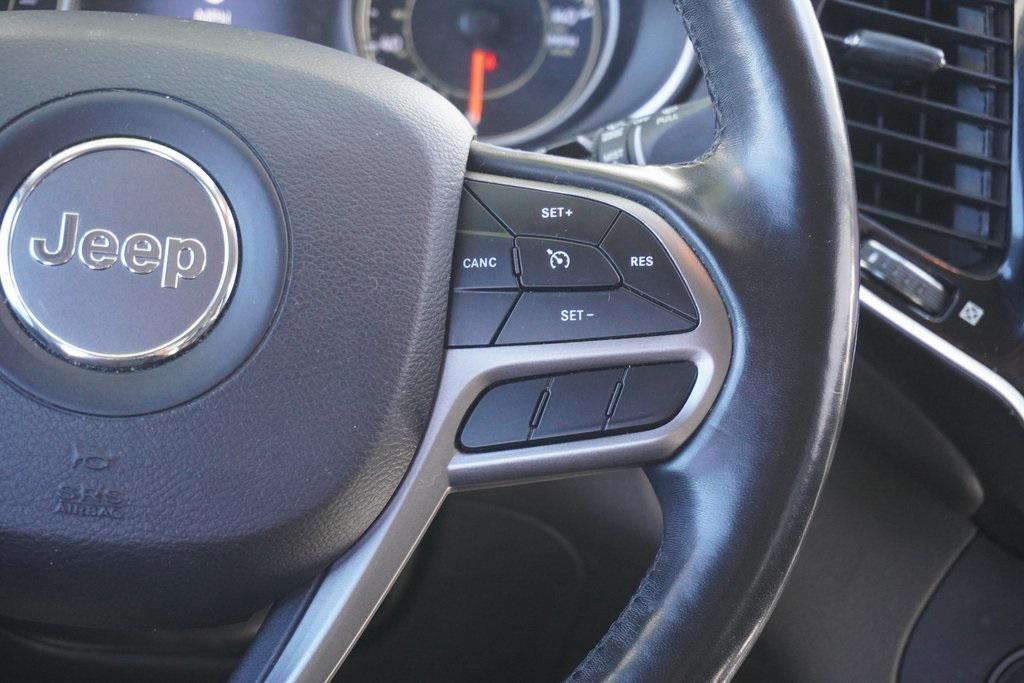 used 2020 Jeep Cherokee car, priced at $21,900