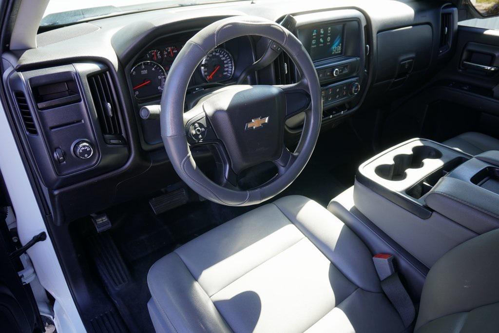 used 2019 Chevrolet Silverado 1500 car, priced at $20,000