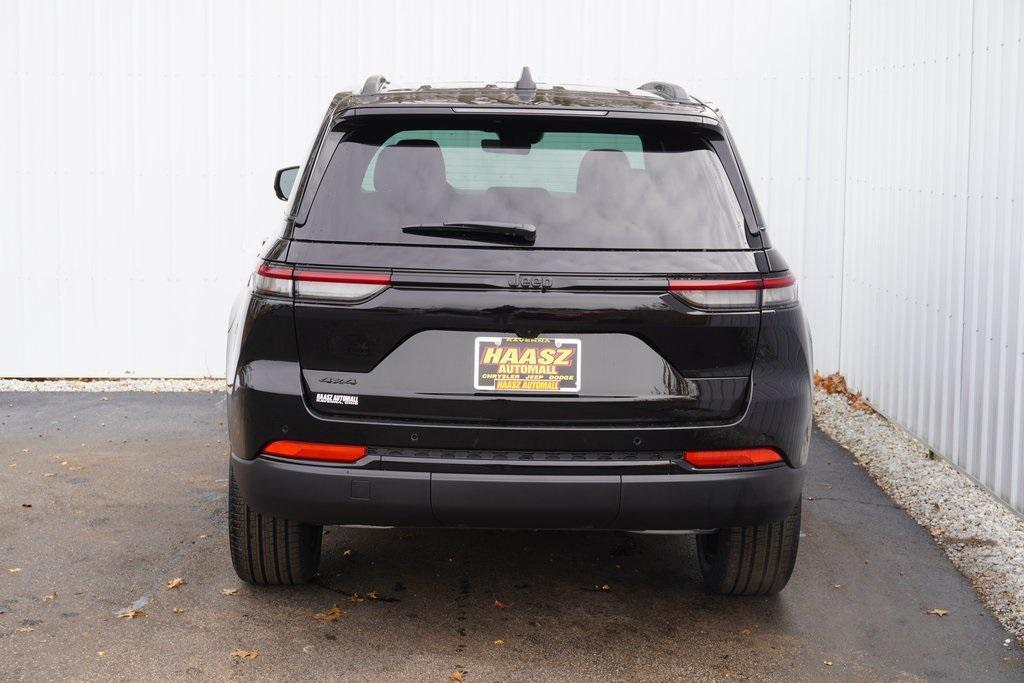 new 2025 Jeep Grand Cherokee car, priced at $46,680