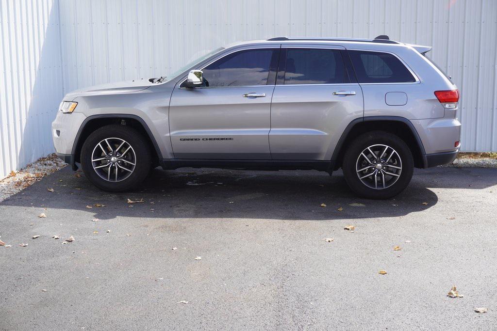 used 2018 Jeep Grand Cherokee car, priced at $19,400