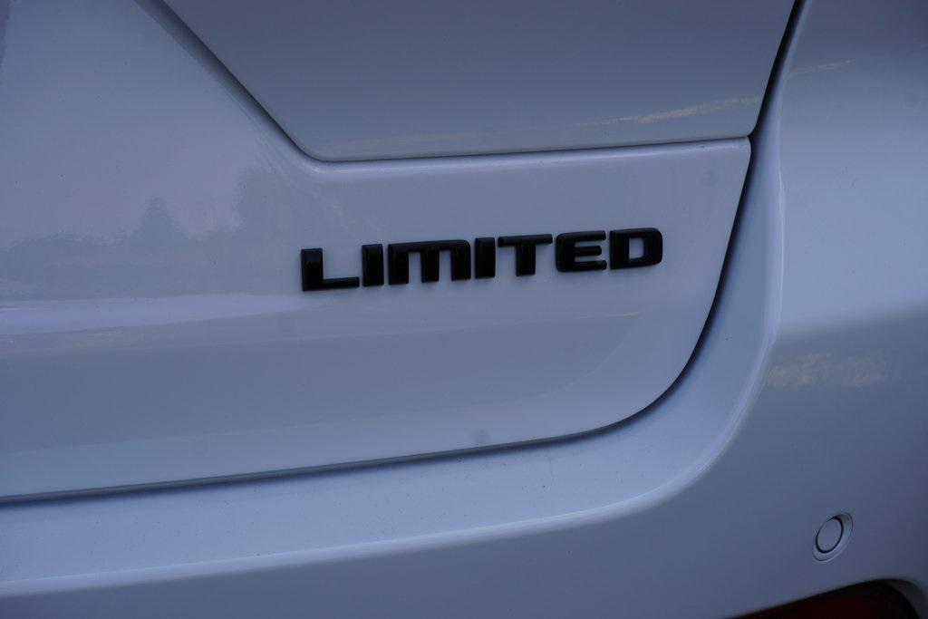 new 2025 Jeep Grand Cherokee car, priced at $41,668