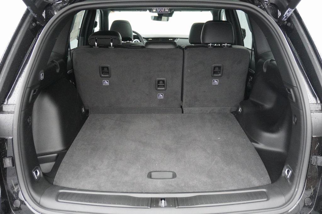 new 2025 Jeep Grand Cherokee car, priced at $45,811