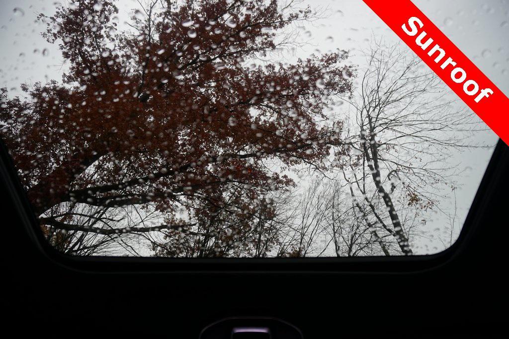 new 2025 Jeep Grand Cherokee car, priced at $45,811