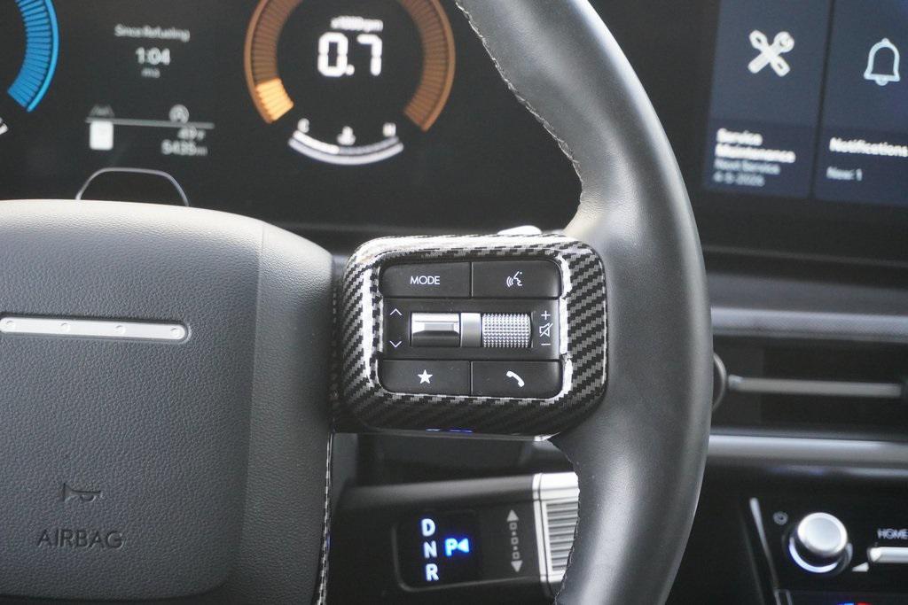 used 2025 Hyundai Santa Fe car, priced at $33,400