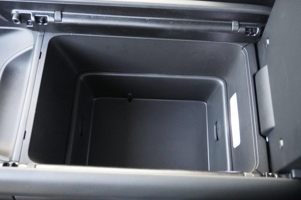 used 2025 Hyundai Santa Fe car, priced at $33,400