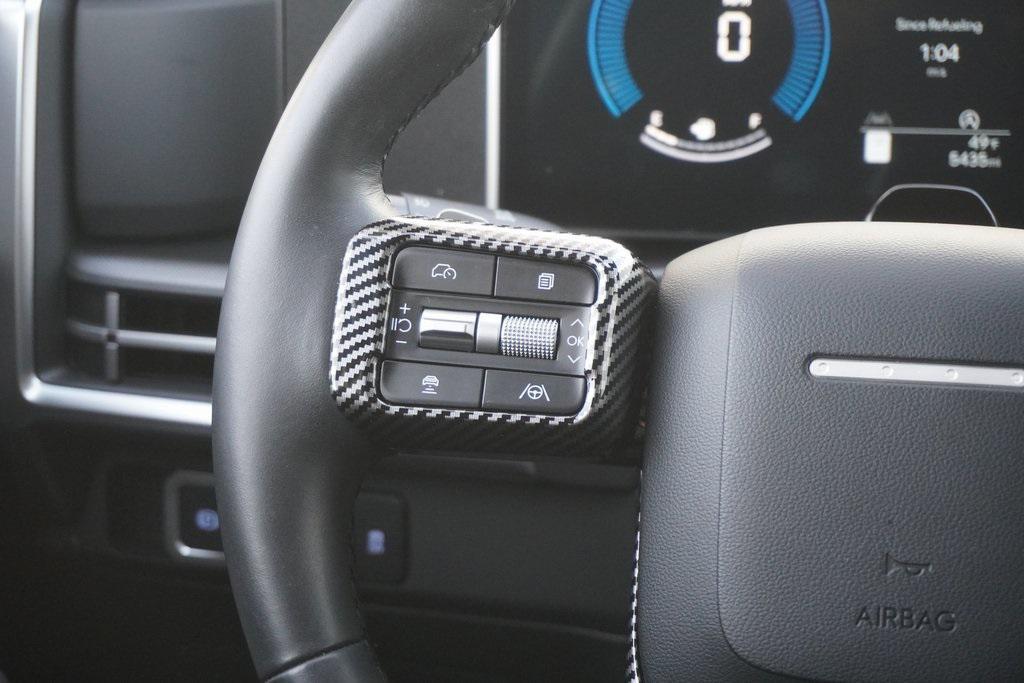 used 2025 Hyundai Santa Fe car, priced at $33,400