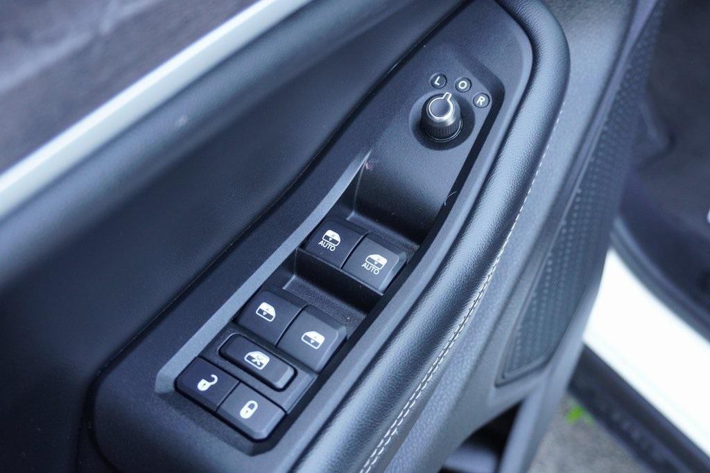 used 2023 Jeep Grand Cherokee car, priced at $31,000