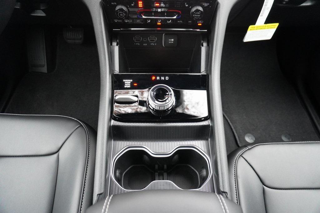 new 2025 Jeep Grand Cherokee car, priced at $46,181