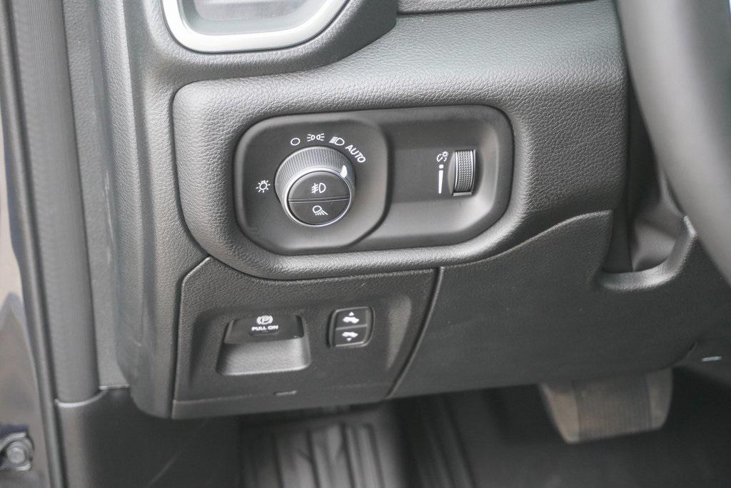 new 2026 Ram 1500 car, priced at $46,019