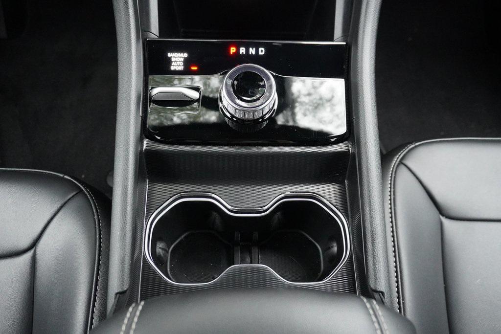 new 2025 Jeep Grand Cherokee car, priced at $39,668