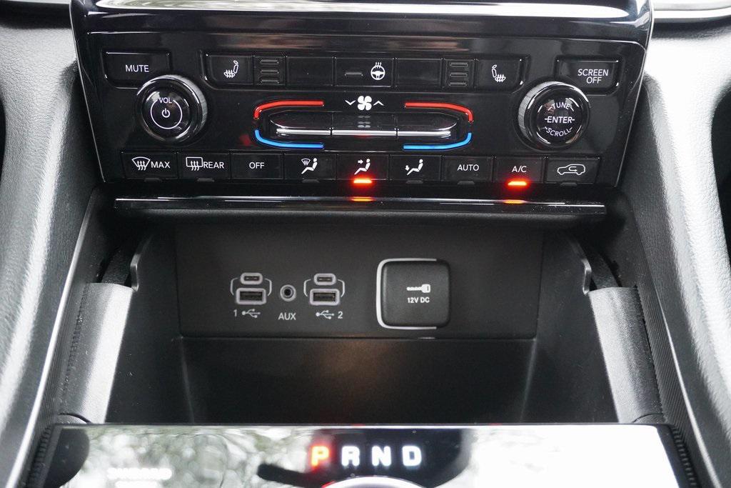 new 2025 Jeep Grand Cherokee car, priced at $39,668