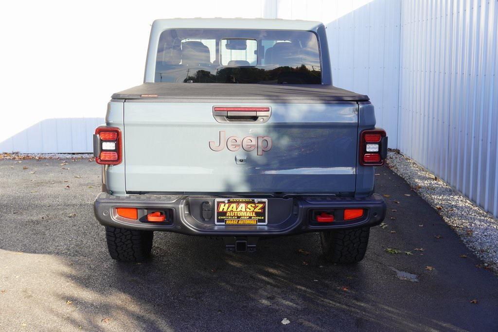 new 2025 Jeep Gladiator car, priced at $53,772