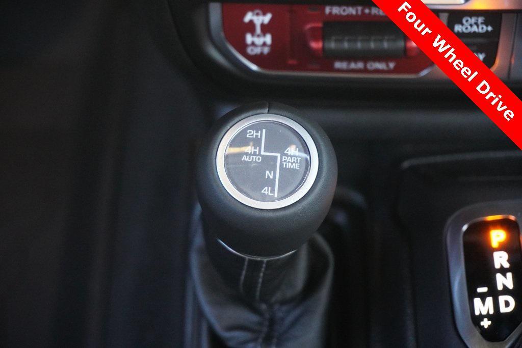 new 2025 Jeep Gladiator car, priced at $53,772