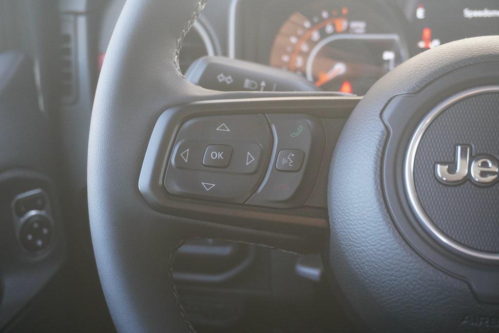 new 2025 Jeep Gladiator car, priced at $53,772