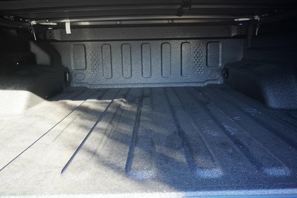 new 2025 Jeep Gladiator car, priced at $53,772