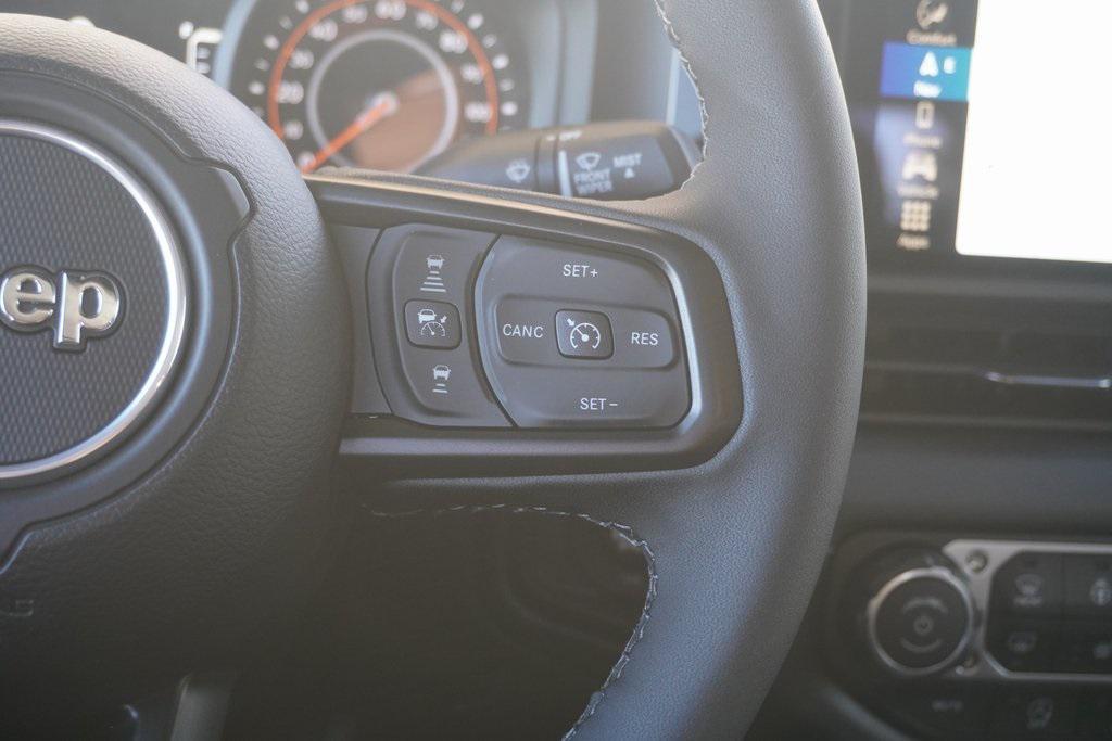 new 2025 Jeep Gladiator car, priced at $53,772