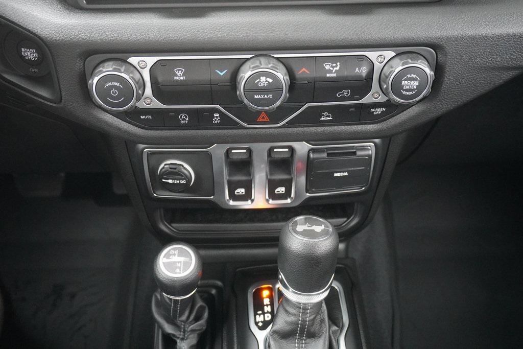 new 2026 Jeep Wrangler car, priced at $35,695