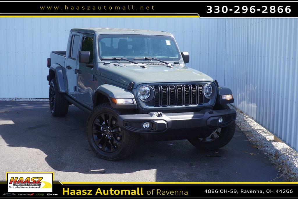 new 2025 Jeep Gladiator car, priced at $42,565