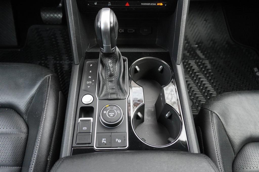 used 2018 Volkswagen Atlas car, priced at $18,000