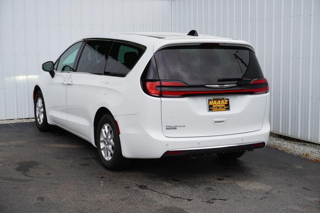 used 2023 Chrysler Pacifica car, priced at $25,300