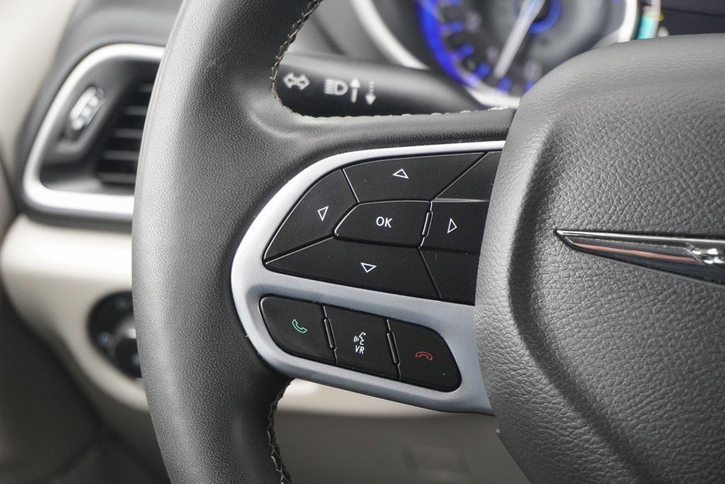 used 2023 Chrysler Pacifica car, priced at $25,300