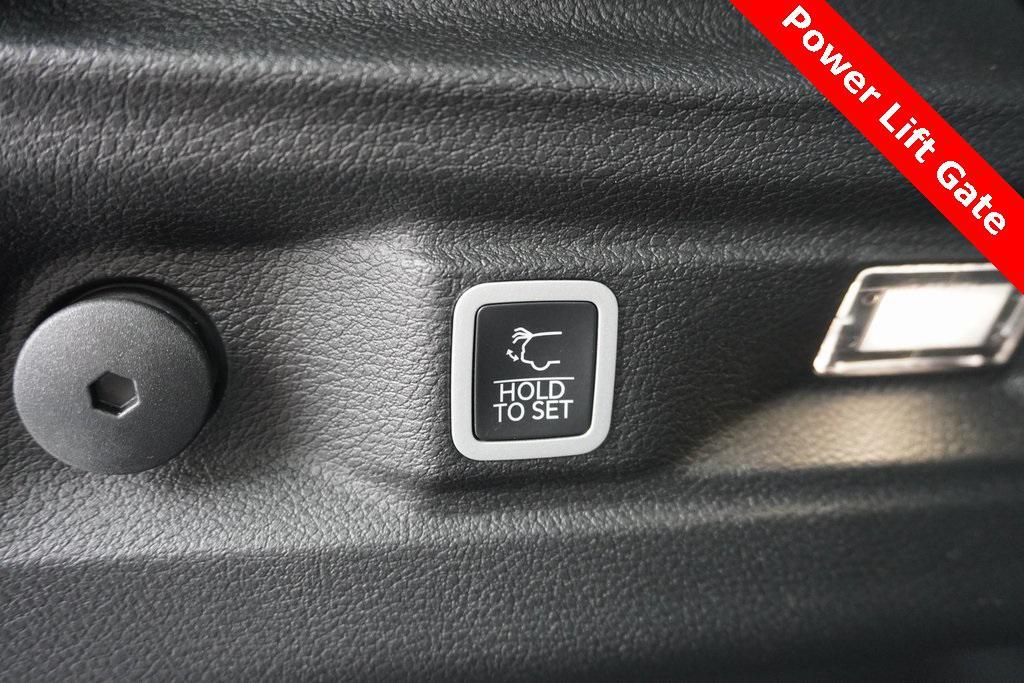 new 2025 Jeep Grand Cherokee L car, priced at $49,405