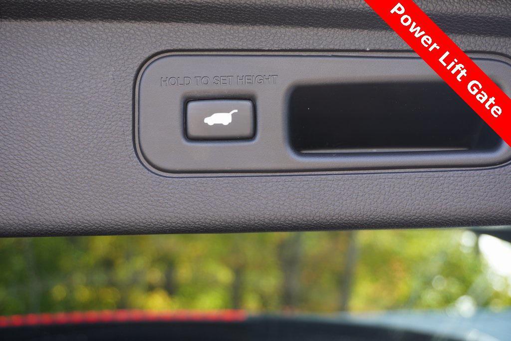 used 2024 Honda Odyssey car, priced at $33,700