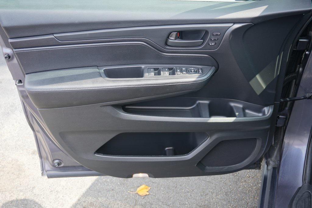 used 2024 Honda Odyssey car, priced at $33,700