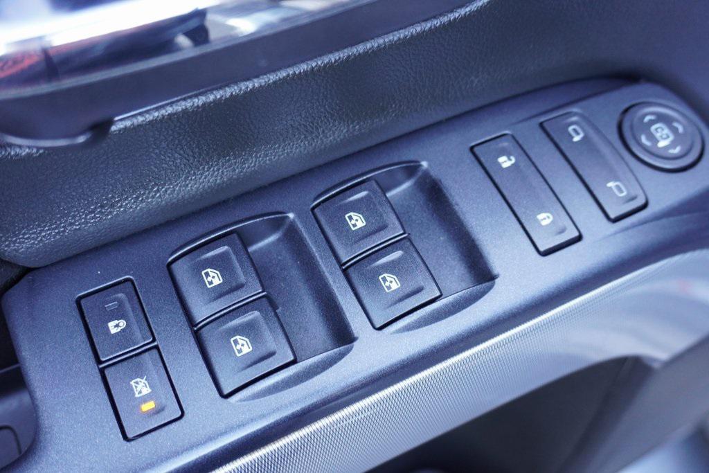 used 2015 Chevrolet Silverado 1500 car, priced at $24,900