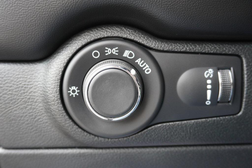 used 2024 Dodge Durango car, priced at $32,000