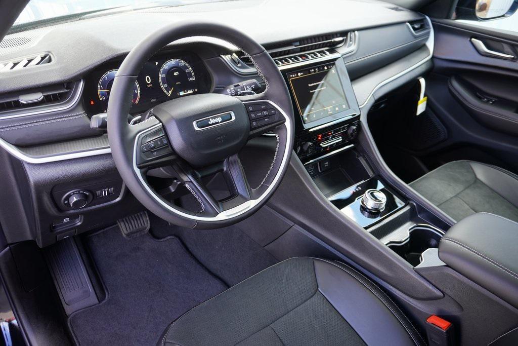 new 2025 Jeep Grand Cherokee L car, priced at $41,766