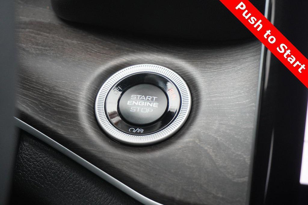 new 2025 Jeep Grand Cherokee L car, priced at $44,777