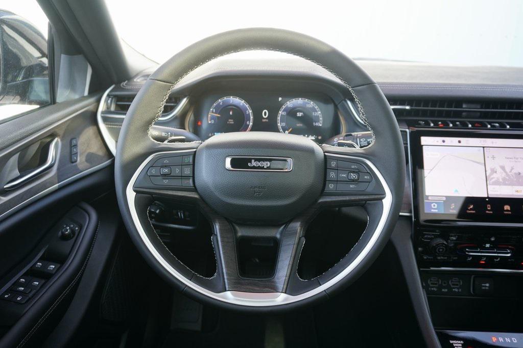 new 2025 Jeep Grand Cherokee car, priced at $43,440