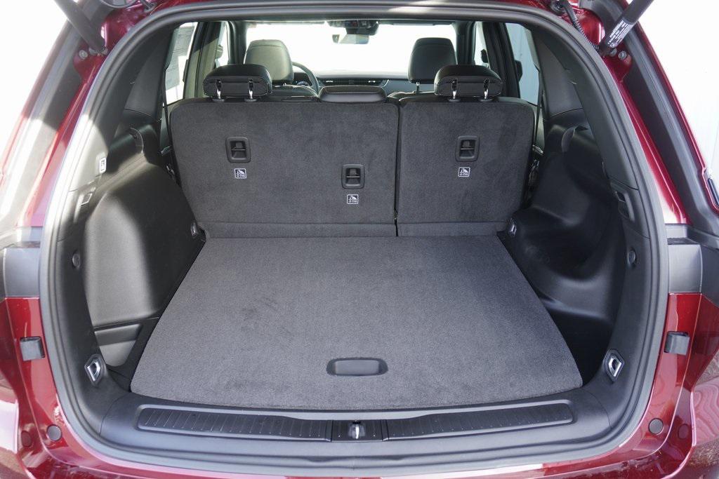 new 2025 Jeep Grand Cherokee car, priced at $43,440