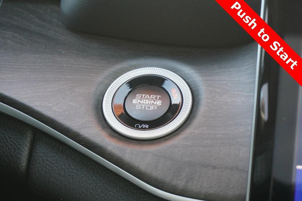 new 2025 Jeep Grand Cherokee car, priced at $43,440