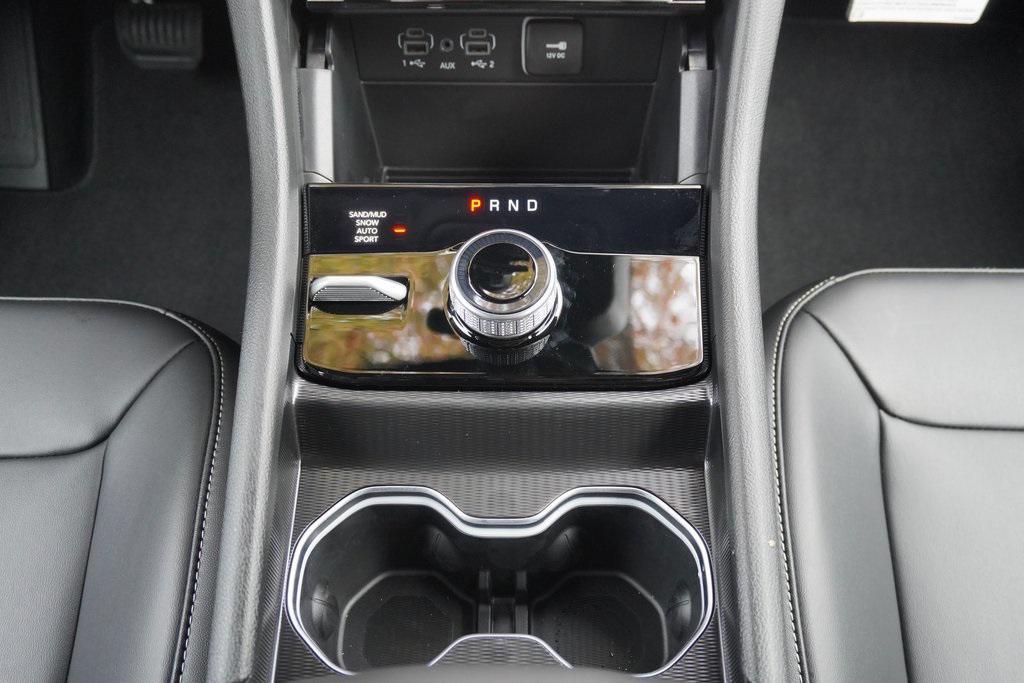 new 2025 Jeep Grand Cherokee car, priced at $43,536